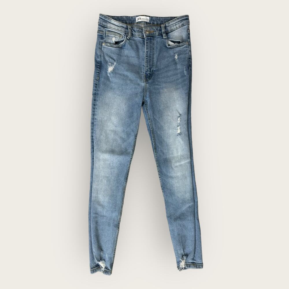 Zara Distressed High Rise Skinny Jeans | Size 6 | Medium Wash Denim Normcore Y2K
